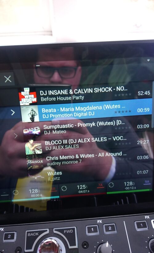 Jedną z wielu opcji dostępnych w Denon Prime 4 to korzystanie ze streamingu. Na SoundCloud można znaleźć dema utworów, które promujemy w naszym serwisie Digital.